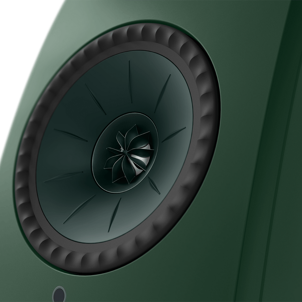 KEF LSX II LT Uni-Q 同軸單體特寫